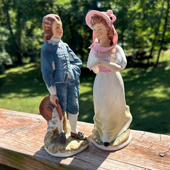 Lefton Vintage Pinkie & Blue Boy Ltd Edition Couple Figurines - Picture 1 of 6